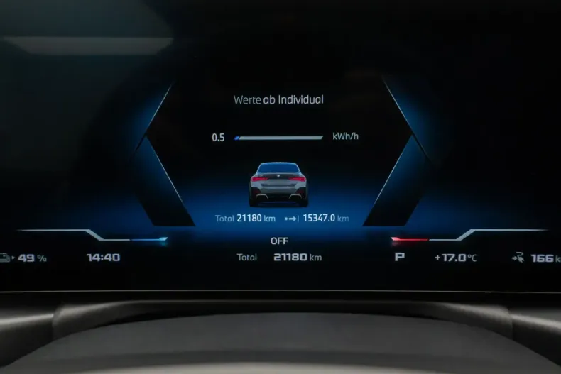 BMW i4 din 2024 cu 21.180 km - oferta BMW148718 - foto 36