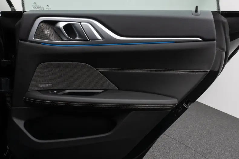 BMW i4 din 2022 cu 61.223 km - oferta BMW148720 - foto 27