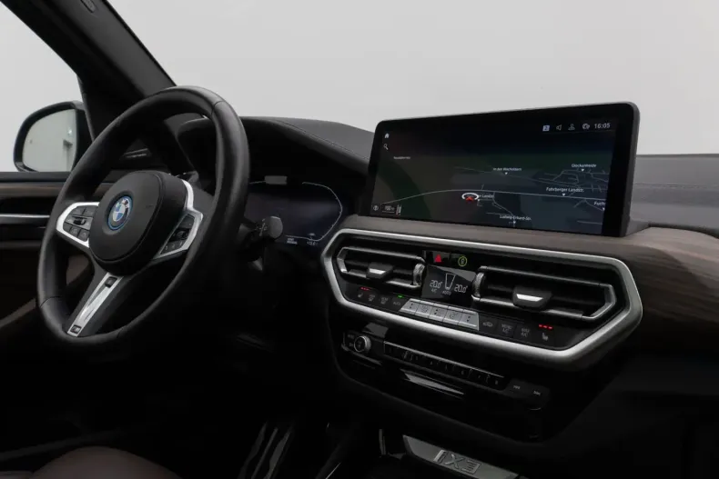 BMW iX3 din 2022 cu 25.422 km - oferta BMW148723 - foto 33