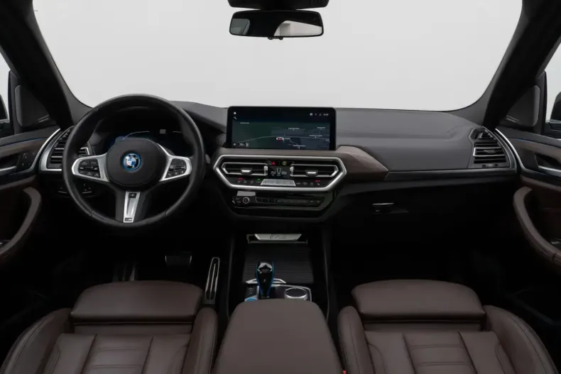 BMW iX3 din 2022 cu 25.422 km - oferta BMW148723 - foto 34