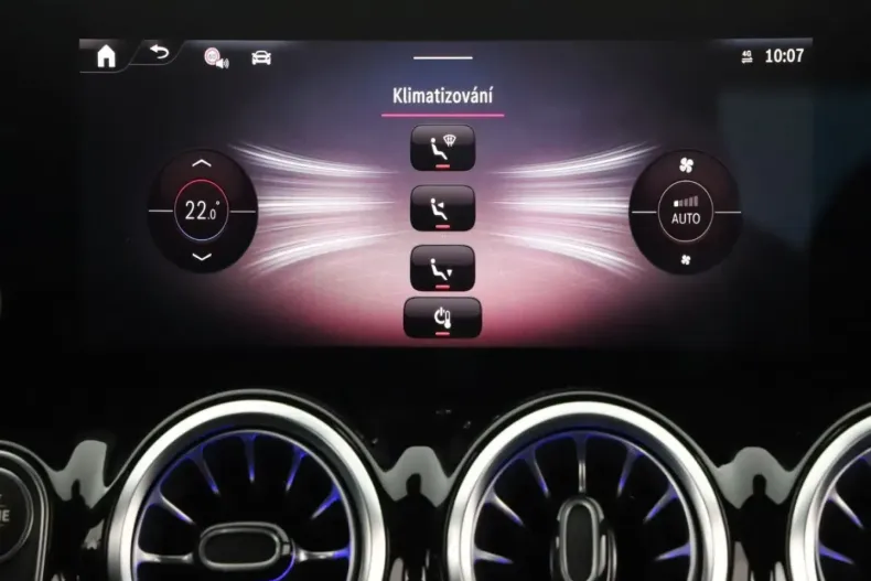 Mercedes-Benz GLA 200 din 2024 cu 10.851 km - oferta MER148726 - foto 15