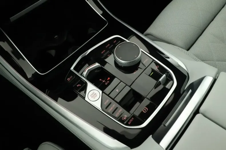 BMW X5 din 2024 cu 15.021 km - oferta BMW148728 - foto 10