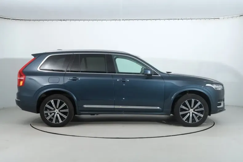 Volvo XC90 din 2022 cu 52.768 km - oferta VOL148735 - foto 6