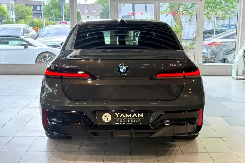 BMW i7 din 2024 cu 30.000 km - oferta BMW148739 - foto 6