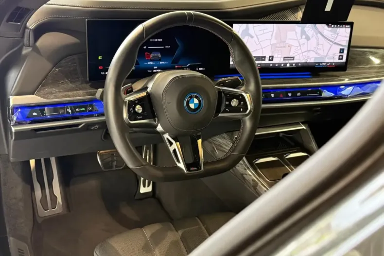 BMW i7 din 2024 cu 30.000 km - oferta BMW148739 - foto 12