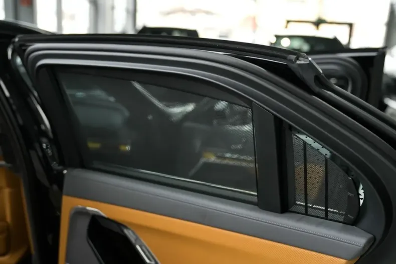 BMW i7 din 2024 cu 17.631 km - oferta BMW148740 - foto 8