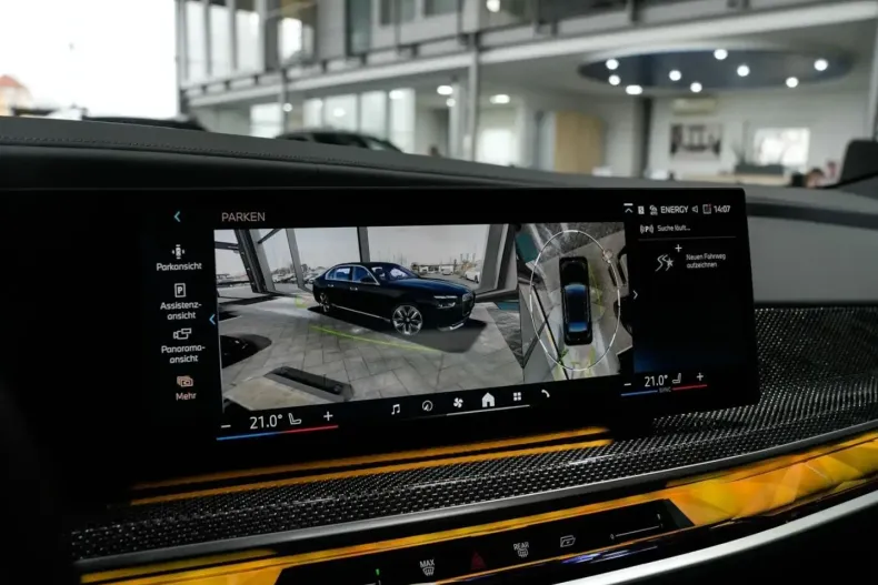 BMW i7 din 2024 cu 17.631 km - oferta BMW148740 - foto 20