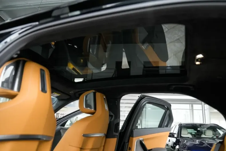 BMW i7 din 2024 cu 17.631 km - oferta BMW148740 - foto 24