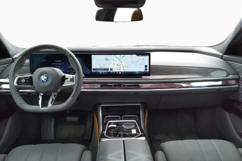 BMW i7 din 2024 cu 69.235 km - oferta BMW148742 - foto 5