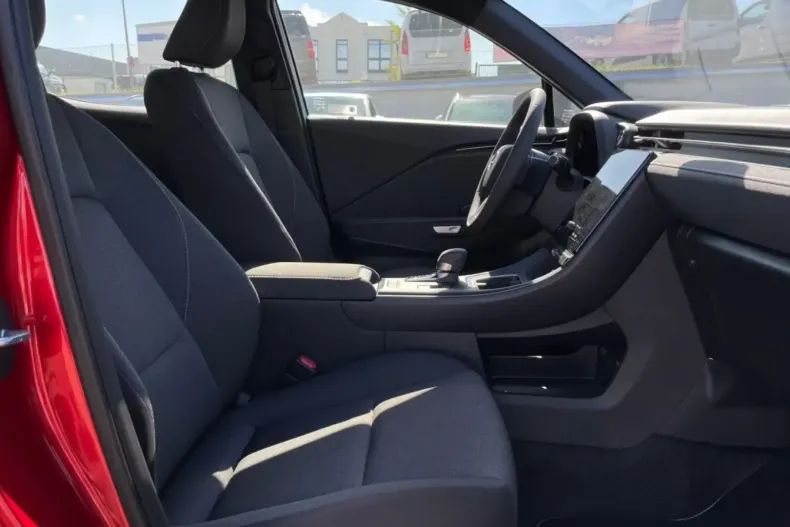 Lexus LBX din 2025 cu 5 km - oferta LEX148745 - foto 5