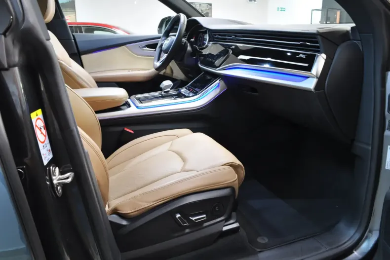 Audi Q8 din 2020 cu 44.288 km - oferta AUD148747 - foto 16