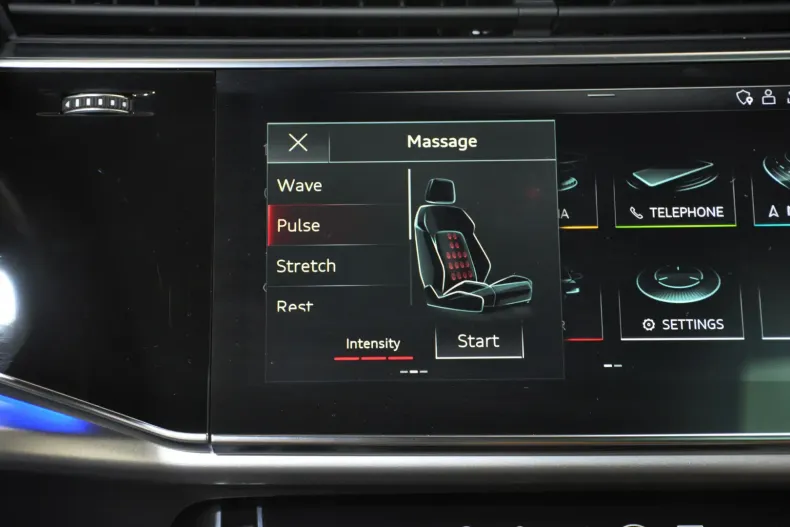 Audi Q8 din 2020 cu 44.288 km - oferta AUD148747 - foto 30