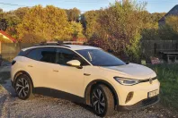 Volkswagen ID.4 din 2023 cu 31.584 km - oferta VOL148750 - foto 1