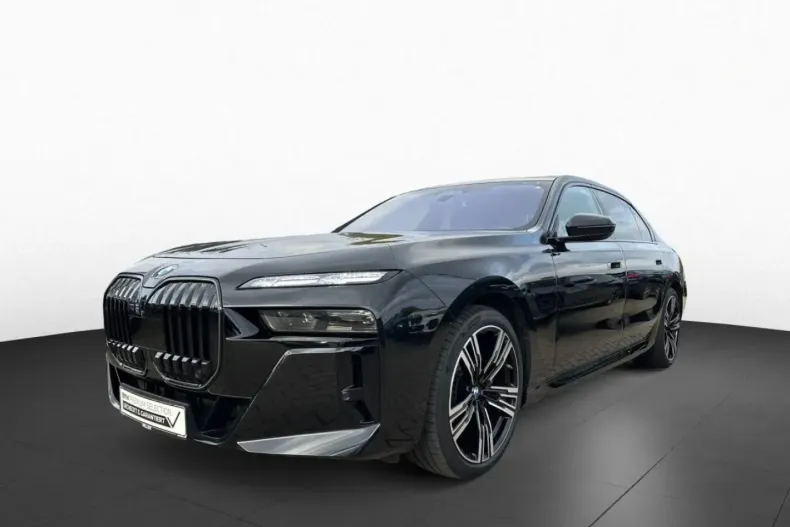 BMW 740 din 2024 cu 26.368 km - oferta BMW148753 - foto 1