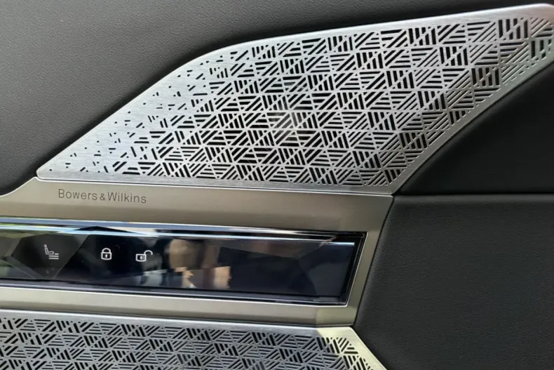 BMW 740 din 2024 cu 18.727 km - oferta BMW148754 - foto 7