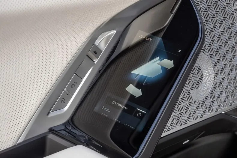 BMW 740 din 2024 cu 24.300 km - oferta BMW148755 - foto 11