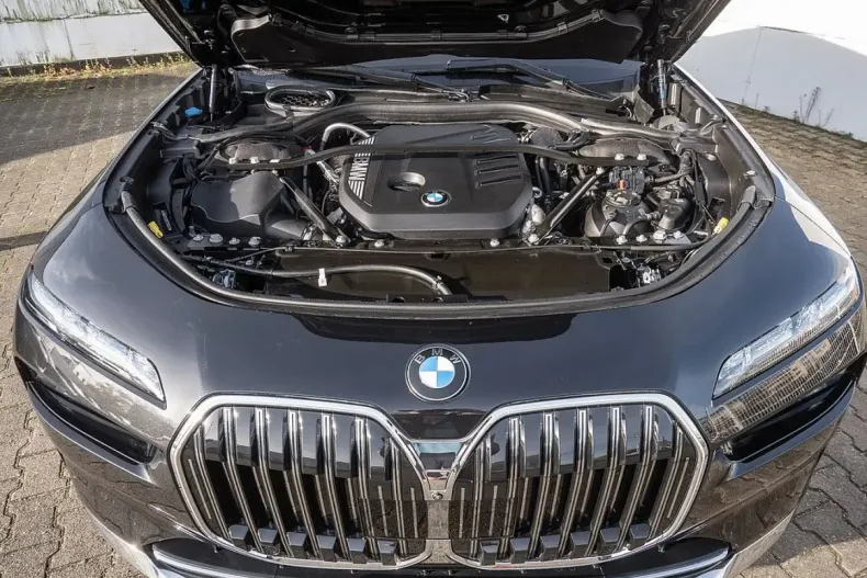 BMW 740 din 2024 cu 24.300 km - oferta BMW148755 - foto 18