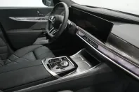 BMW 740 din 2024 cu 6.132 km - oferta BMW148756 - foto 2