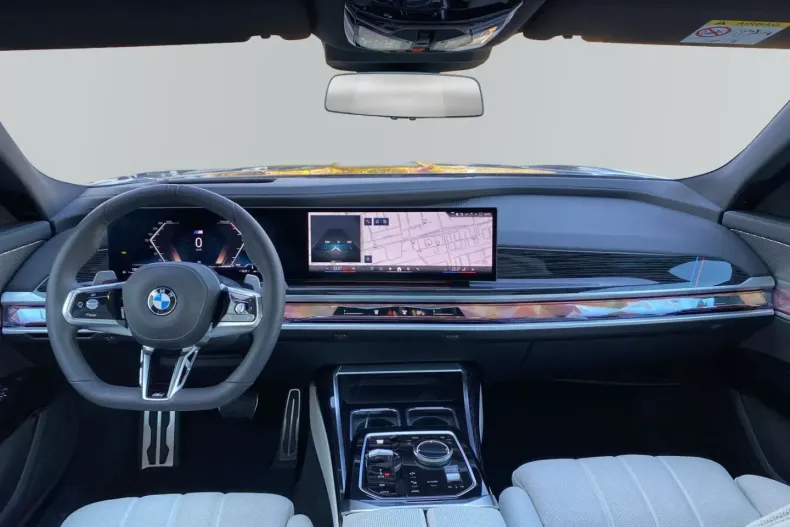 BMW 740 din 2024 cu 20.284 km - oferta BMW148759 - foto 11