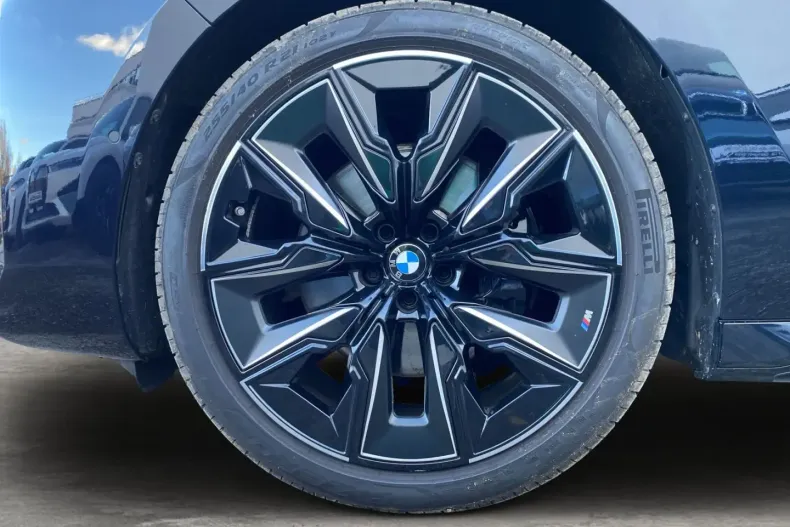 BMW 740 din 2024 cu 20.284 km - oferta BMW148759 - foto 16