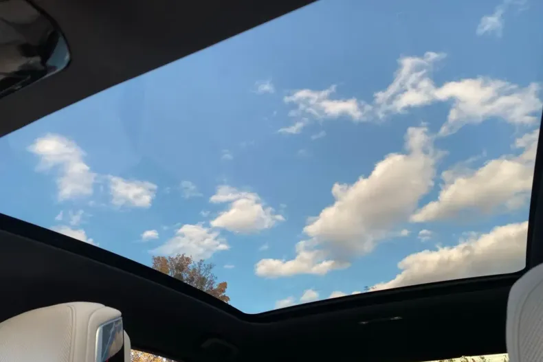 BMW 740 din 2024 cu 20.284 km - oferta BMW148759 - foto 21