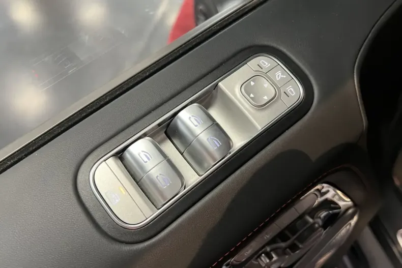 Mercedes-Benz G 63 AMG din 2024 cu 22.500 km - oferta MER148786 - foto 19