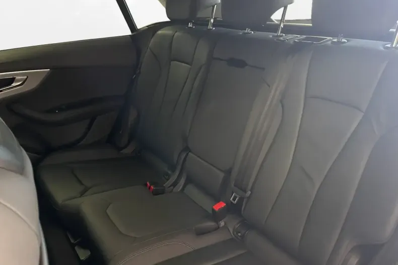 Audi Q8 din 2023 cu 30.750 km - oferta AUD148803 - foto 18