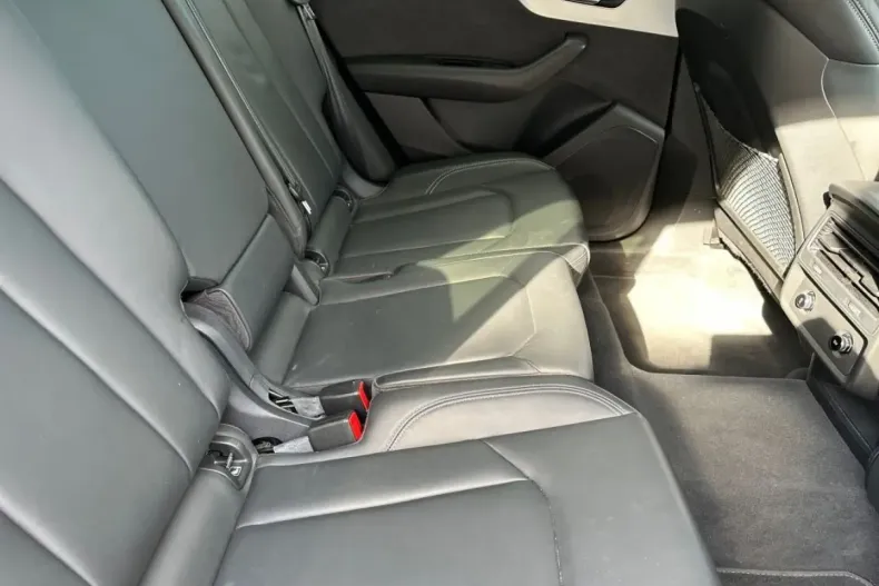 Audi Q8 din 2023 cu 65.007 km - oferta AUD148804 - foto 5