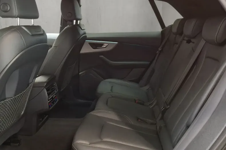 Audi Q8 din 2025 cu 26.745 km - oferta AUD148806 - foto 14