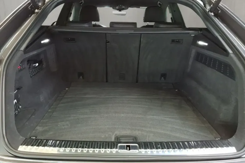 Audi Q8 din 2025 cu 26.745 km - oferta AUD148806 - foto 19