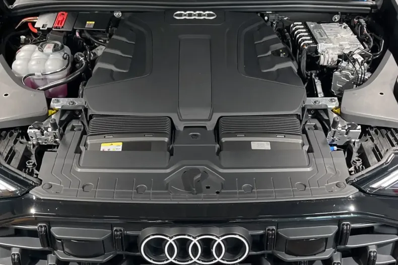 Audi Q8 din 2025 cu 29.185 km - oferta AUD148810 - foto 13