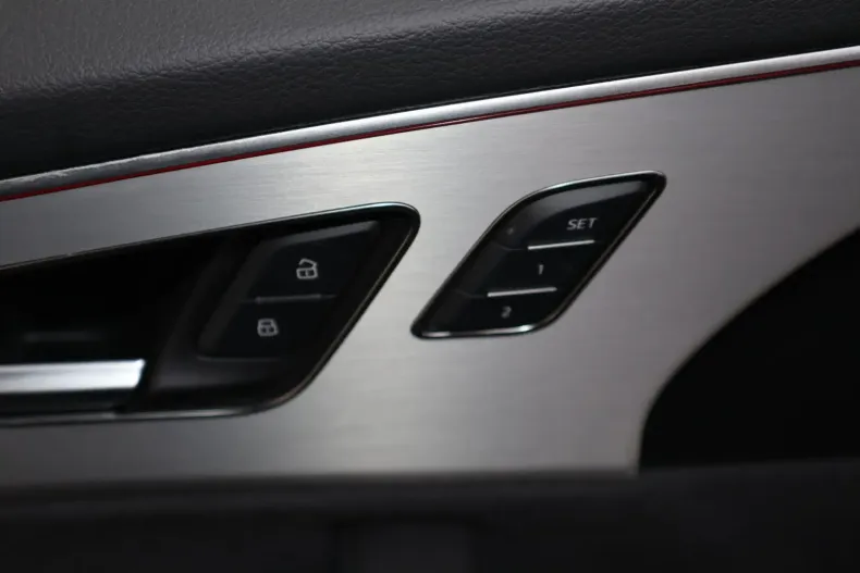 Audi Q8 din 2024 cu 41.000 km - oferta AUD148816 - foto 28