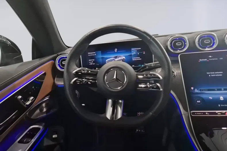 Mercedes-Benz CLE 300 din 2024 cu 12.980 km - oferta MER148820 - foto 10