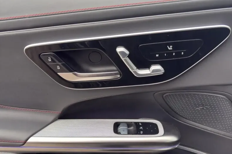 Mercedes-Benz CLE 53 AMG din 2025 cu 10.720 km - oferta MER148821 - foto 14