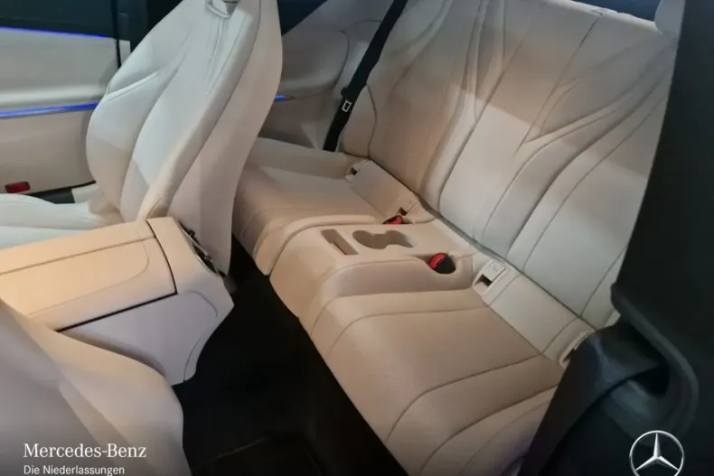 Mercedes-Benz CLE 300 din 2024 cu 12.488 km - oferta MER148825 - foto 9