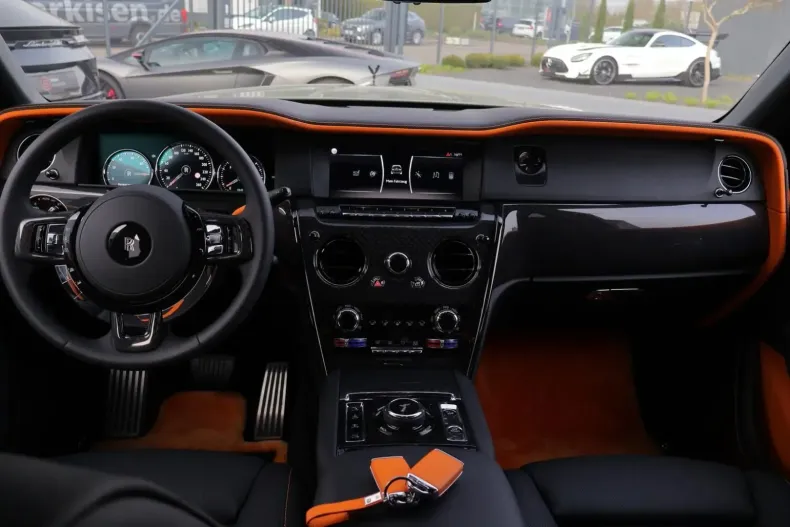 Rolls-Royce Cullinan din 2023 cu 8.500 km - oferta ROL148837 - foto 19