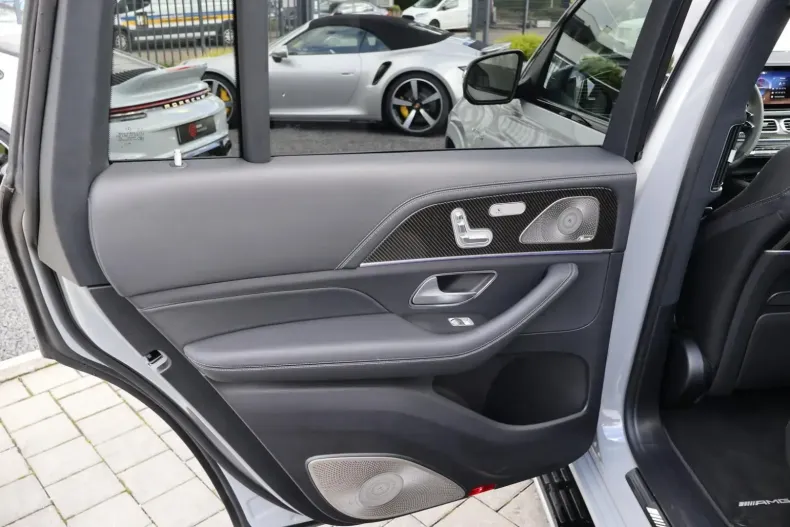 Mercedes-Benz GLS 63 din 2024 cu 24.900 km - oferta MER148838 - foto 19