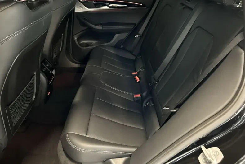 BMW X4 din 2024 cu 26.366 km - oferta BMW148884 - foto 12