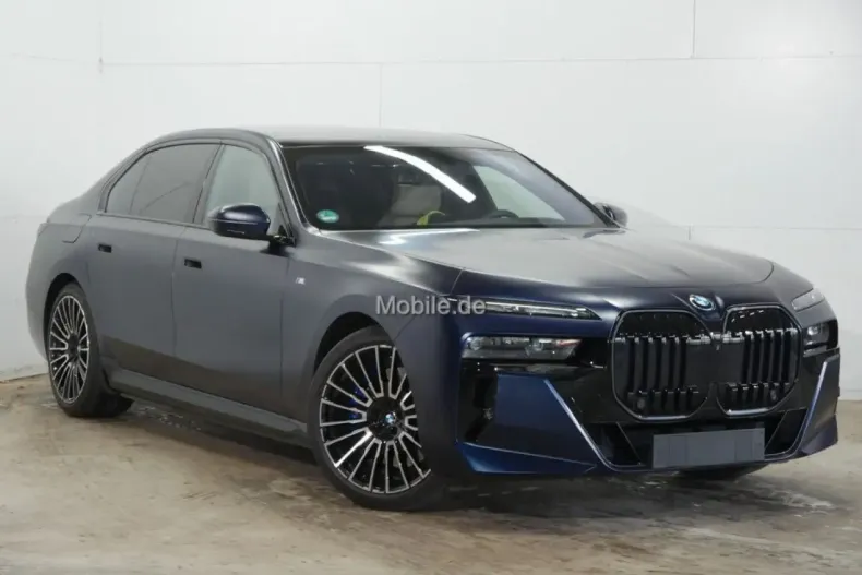 BMW 750 din 2024 cu 48.476 km - oferta BMW148910 - foto 5