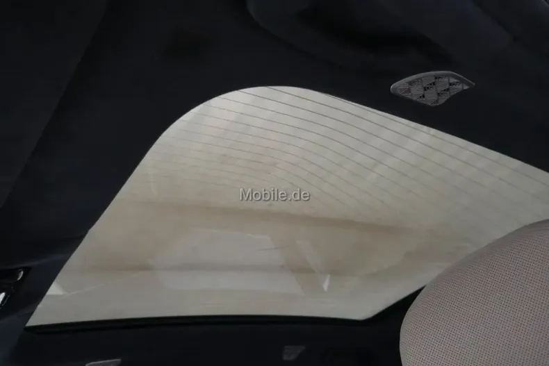 BMW 750 din 2024 cu 48.476 km - oferta BMW148910 - foto 8