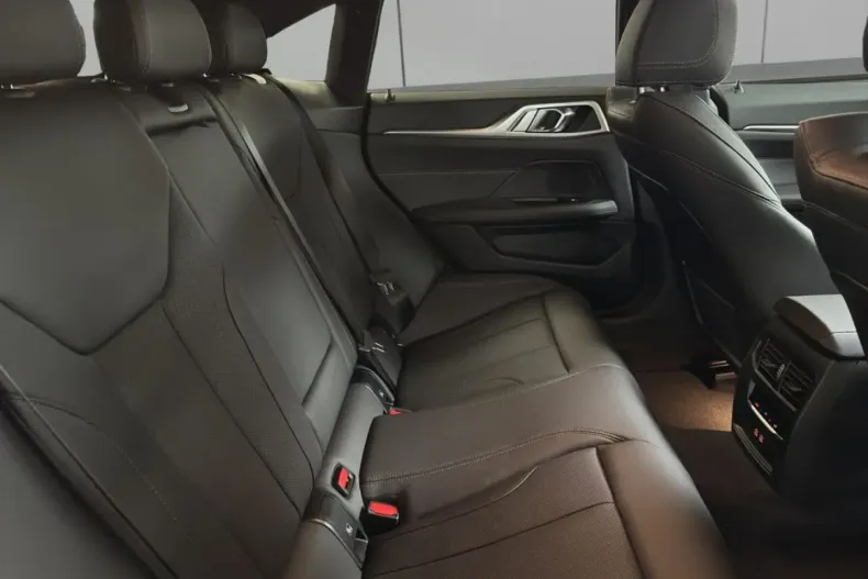 BMW 420 Gran Coupé din 2024 cu 12.733 km - oferta BMW148924 - foto 6