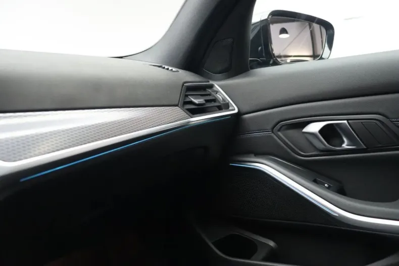 BMW 320 din 2024 cu 32.540 km - oferta BMW148937 - foto 24