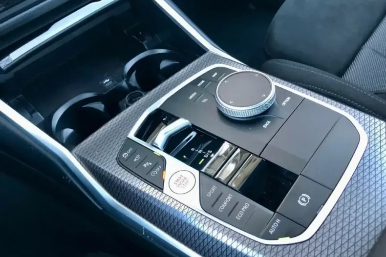 BMW 320 din 2025 cu 24.937 km - oferta BMW148938 - foto 11