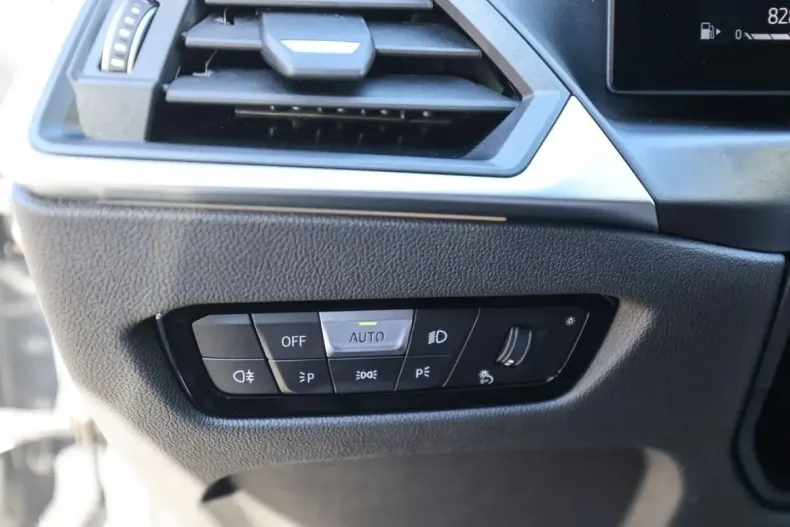 BMW 320 din 2024 cu 29.932 km - oferta BMW148939 - foto 29