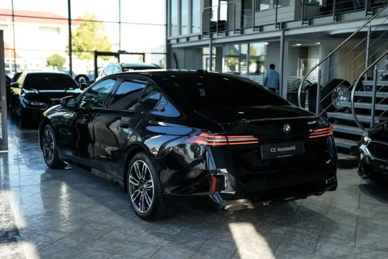 BMW 520 din 2025 cu 29.647 km - oferta BMW148943 - foto 9