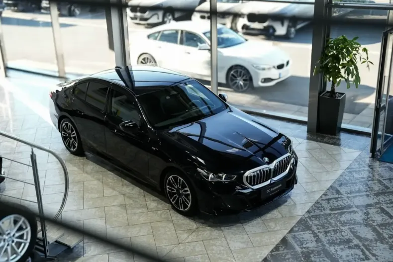 BMW 520 din 2025 cu 29.647 km - oferta BMW148943 - foto 34
