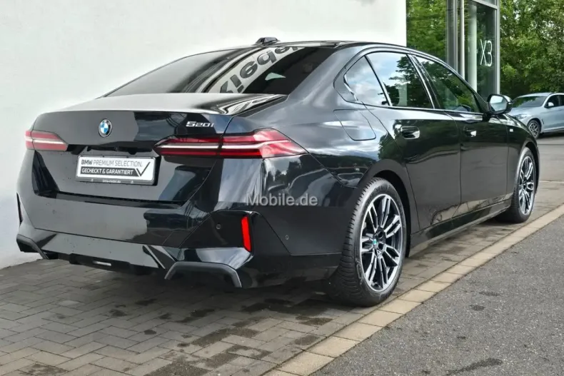 BMW 520 din 2024 cu 23.799 km - oferta BMW148945 - foto 4