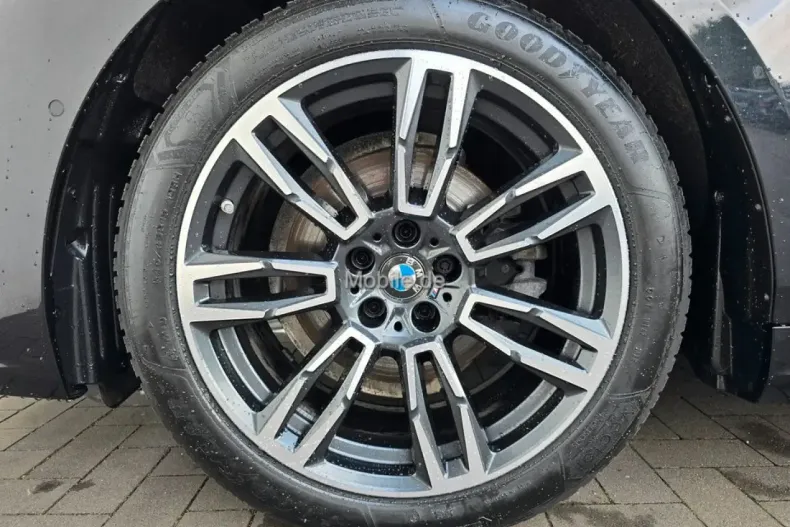 BMW 520 din 2024 cu 23.799 km - oferta BMW148945 - foto 8