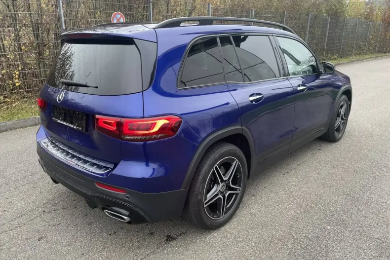 Mercedes-Benz GLB 250 din 2021 cu 66.700 km - oferta MER148947 - foto 4