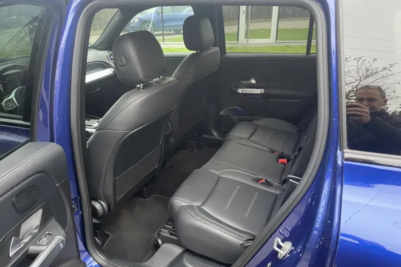 Mercedes-Benz GLB 250 din 2021 cu 66.700 km - oferta MER148947 - foto 9